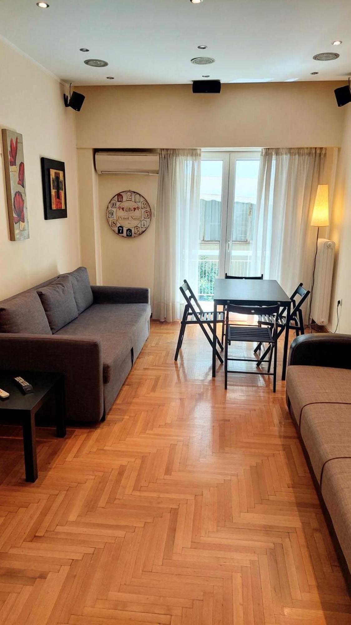 Lovely Apartment In Athens Center Exterior photo